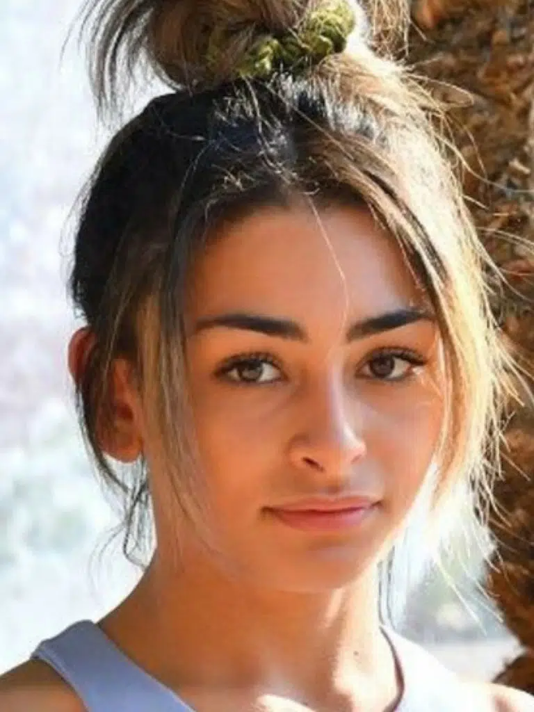 Vanessa Moon Biography: Wiki, Age, Career, Height, Weight, Boyfriend, Net Worth & More